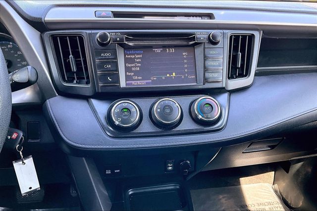 2018 Toyota RAV4 LE AWD - 23016542 - 23