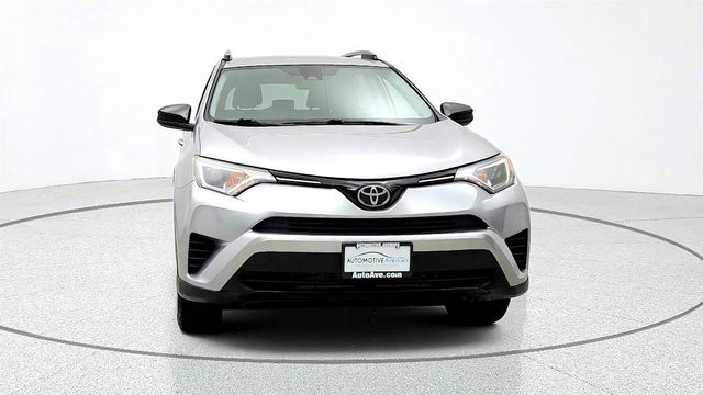 2018 Toyota RAV4 LE AWD - 23079135 - 1