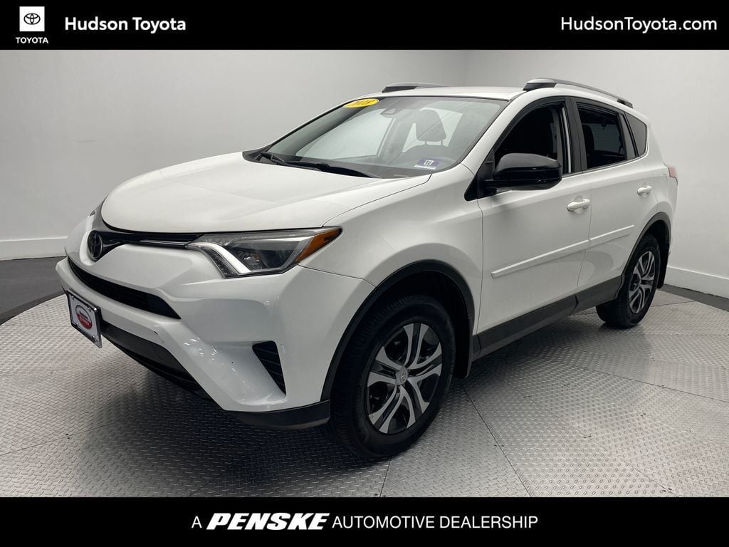 2018 Toyota RAV4 LE AWD - 22955304 | Video 1