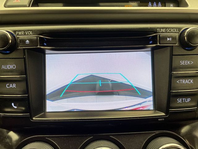 2018 Toyota RAV4 LE AWD - 22955304 - 24