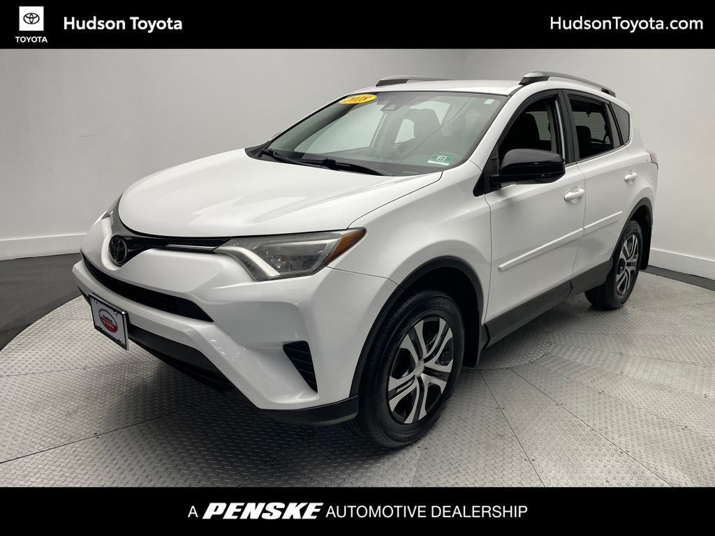 2018 Toyota RAV4 LE AWD - 22973040 | Video 1