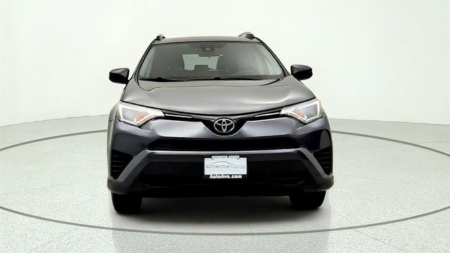 2018 Toyota RAV4 LE AWD - 23056054 - 1
