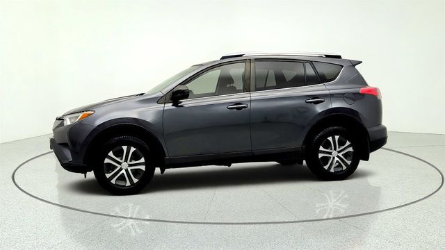 2018 Toyota RAV4 LE AWD - 23056054 - 7