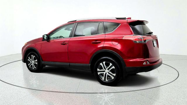 2018 Toyota RAV4 LE AWD - 23071360 - 6