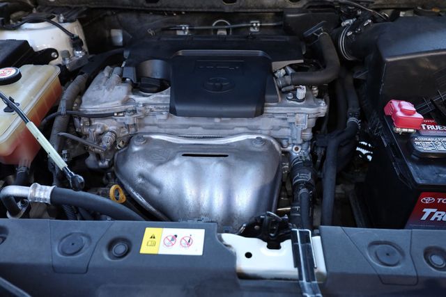 2018 TOYOTA RAV4 LE FWD - 22980577 - 27