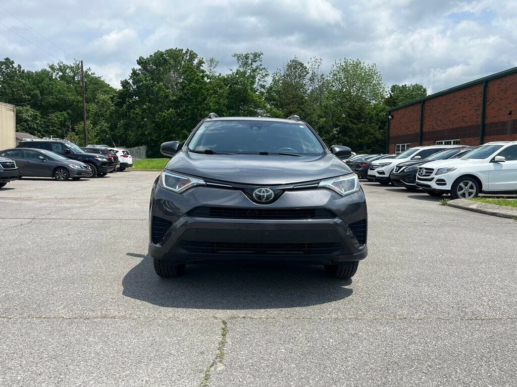 2018 Toyota RAV4 LE FWD - 22848978 - 1