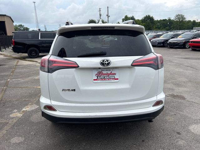 2018 Toyota RAV4 LE FWD - 23052795 - 4