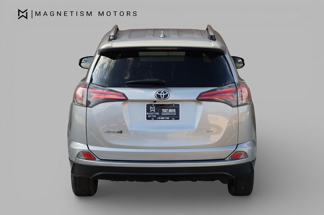 2018 Toyota RAV4 LE FWD - 22969225 - 7