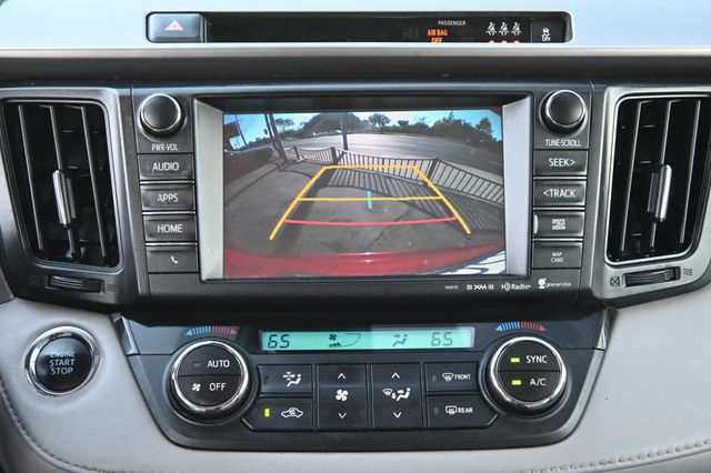 2018 Toyota RAV4 Limited AWD - 22952789 - 10