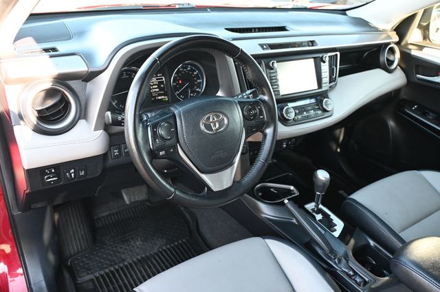 2018 Toyota RAV4 Limited AWD - 22952789 - 6