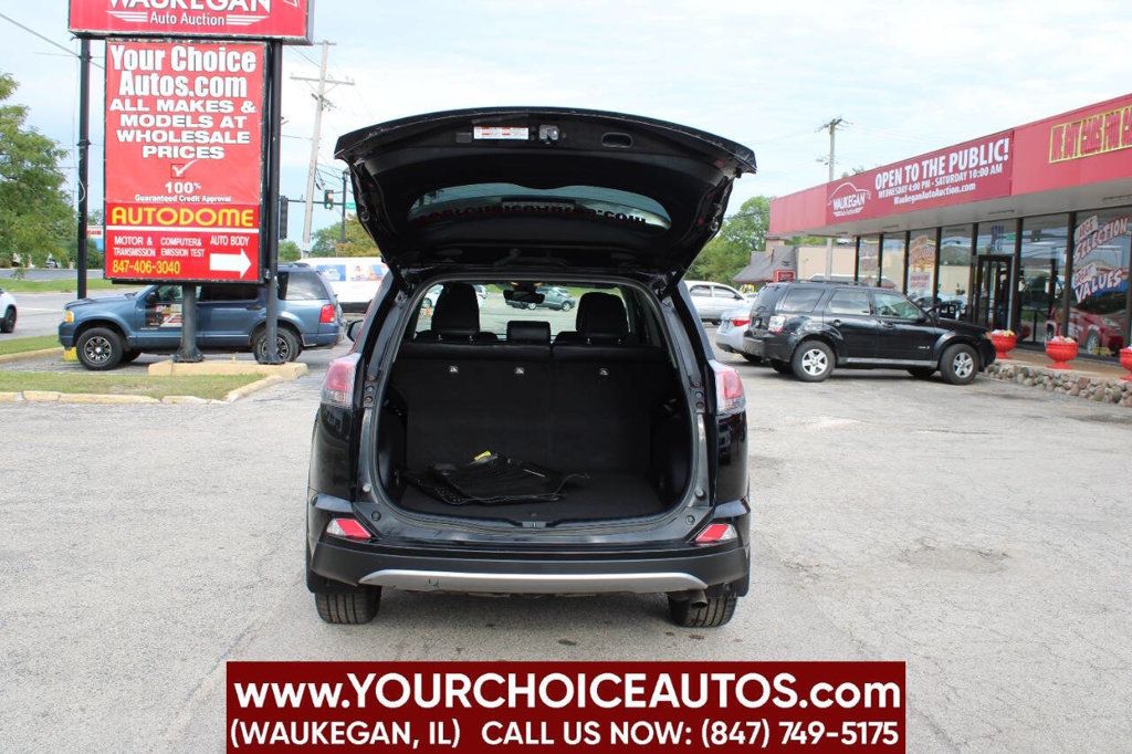 2018 Toyota RAV4 Limited AWD - 22909491 - 10
