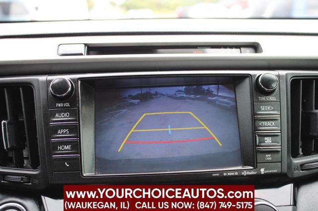 2018 Toyota RAV4 Limited AWD - 22909491 - 32