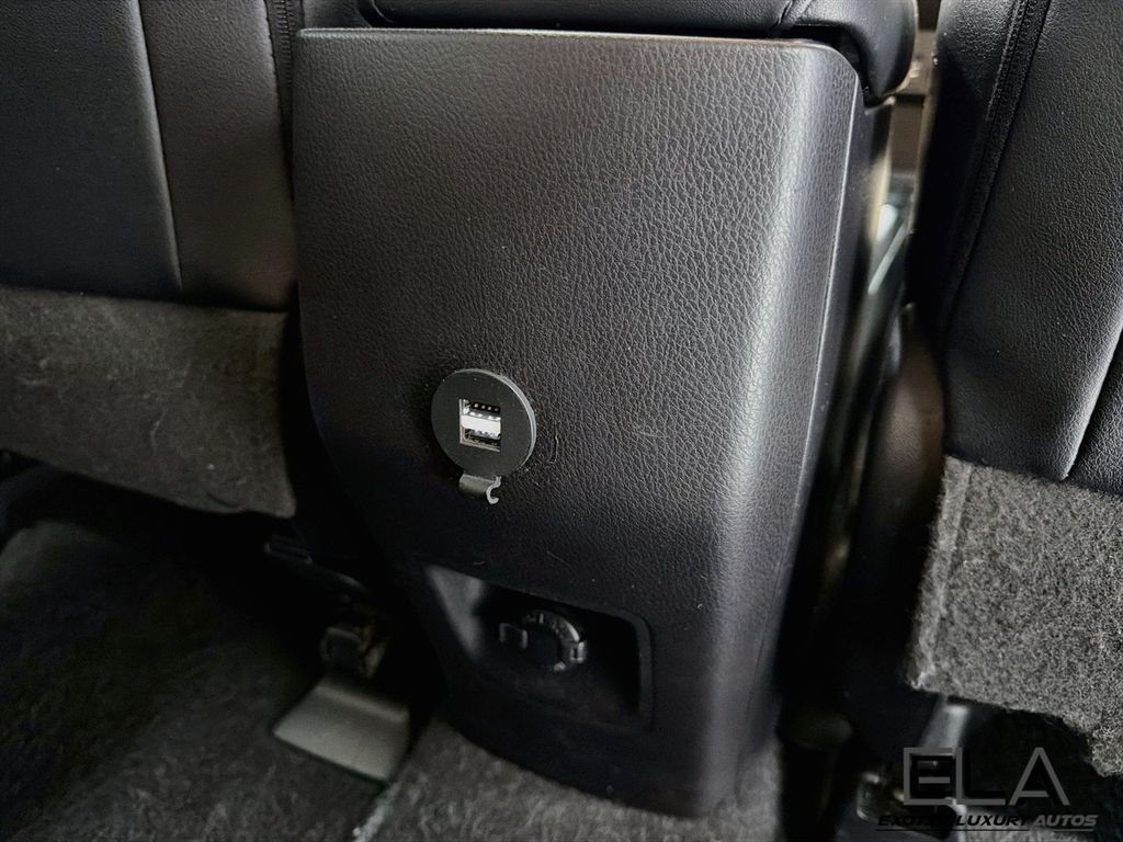 2018 Toyota RAV4 Limited FWD - 23054598 - 28