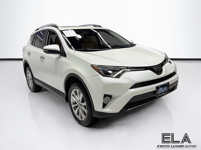 2018 Toyota RAV4 Limited FWD - 23054598 - 32