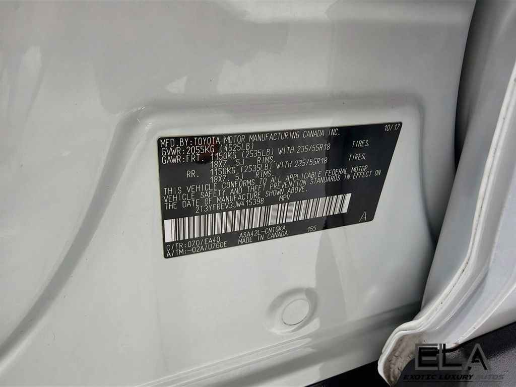 2018 Toyota RAV4 Limited FWD - 23054598 - 34