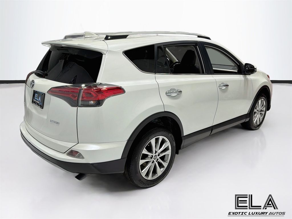 2018 Toyota RAV4 Limited FWD - 23054598 - 47