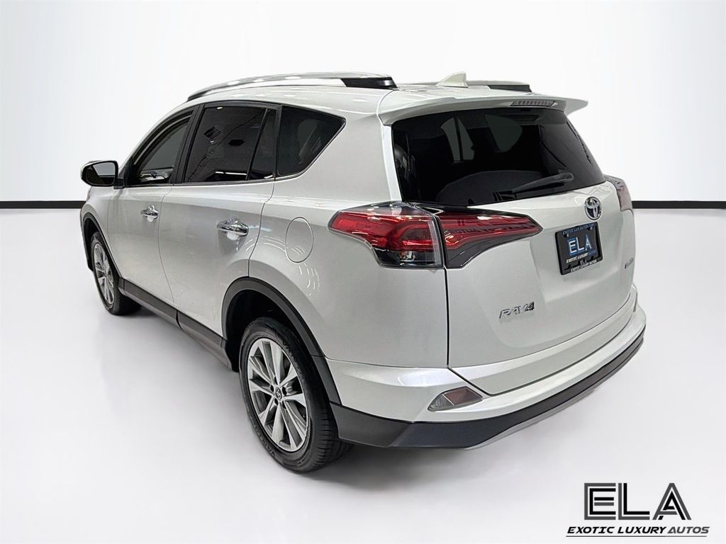 2018 Toyota RAV4 Limited FWD - 23054598 - 54