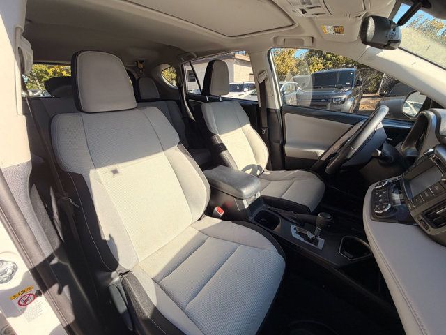 2018 Toyota RAV4 LocalTrade/XLE/FWD/PowerPlusPkg/EntunePremiumAudio/Bluetooth - 23095830 - 12