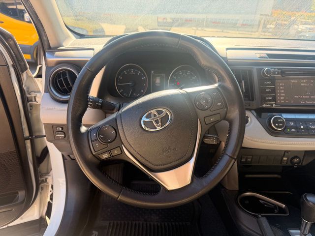 2018 Toyota RAV4 LocalTrade/XLE/FWD/PowerPlusPkg/EntunePremiumAudio/Bluetooth - 23095830 - 17