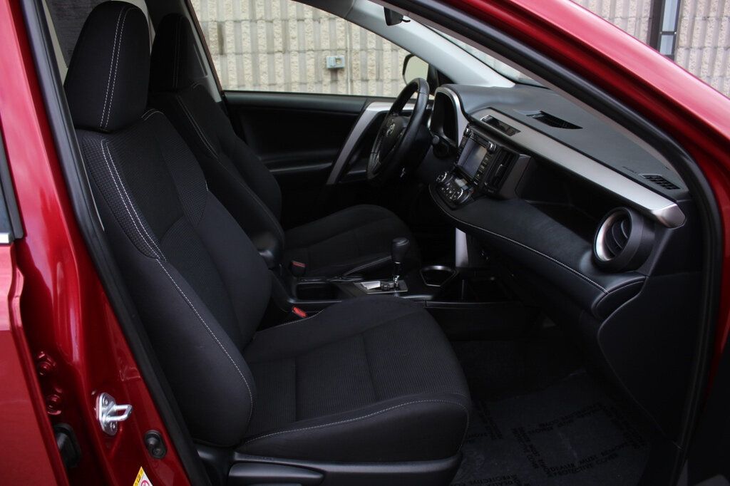 2018 Toyota RAV4 Adventure XLE photo 5