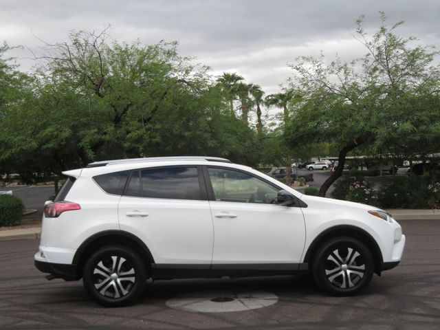 2018 Toyota RAV4 SALVAGE TITLE RAV 4 EXTRA CLEAN LOW LOW MILES LE 2OWNER  - 23099222 - 2