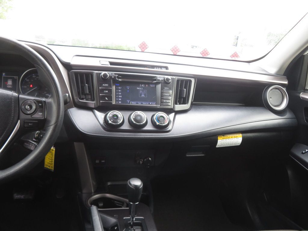2018 Toyota RAV4 SALVAGE TITLE RAV 4 EXTRA CLEAN LOW LOW MILES LE 2OWNER  - 23099222 - 36