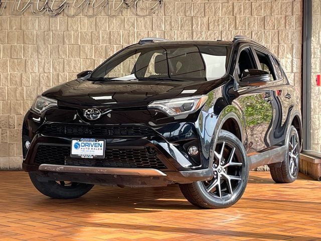 2018 Toyota RAV4 SE AWD - 23014768 - 1