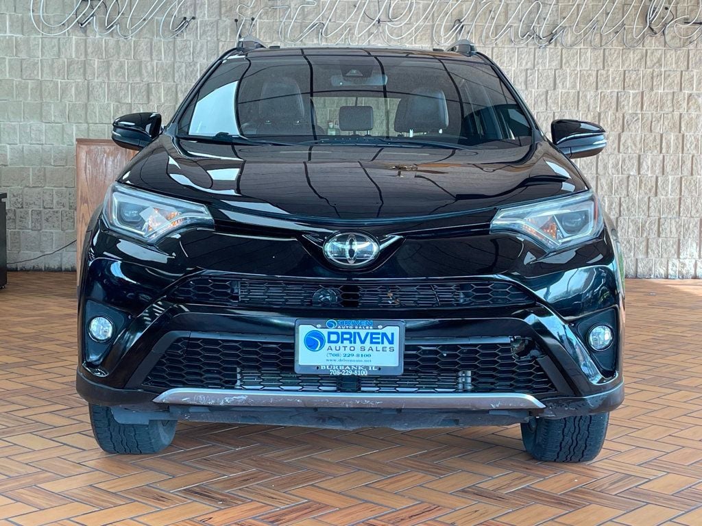 2018 Toyota RAV4 SE AWD - 23014768 - 2