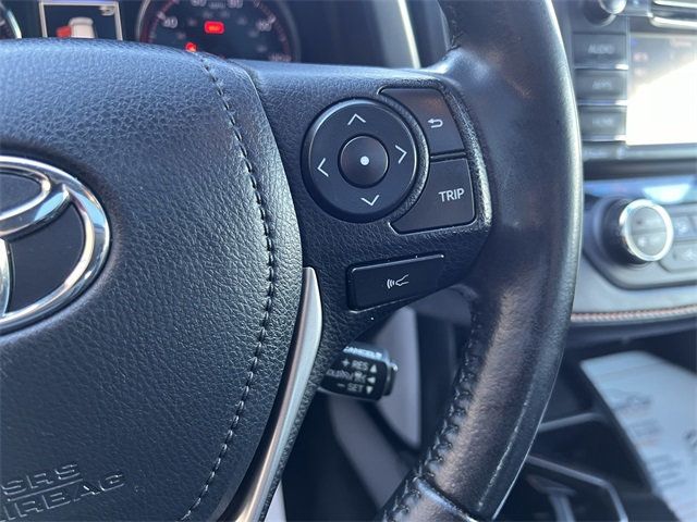 2018 Toyota RAV4 SE AWD - 22947300 - 23