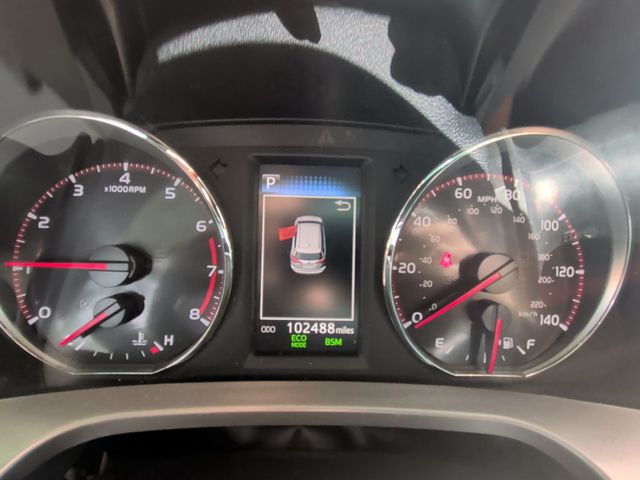 2018 Toyota RAV4 SE FWD - 23025797 - 15