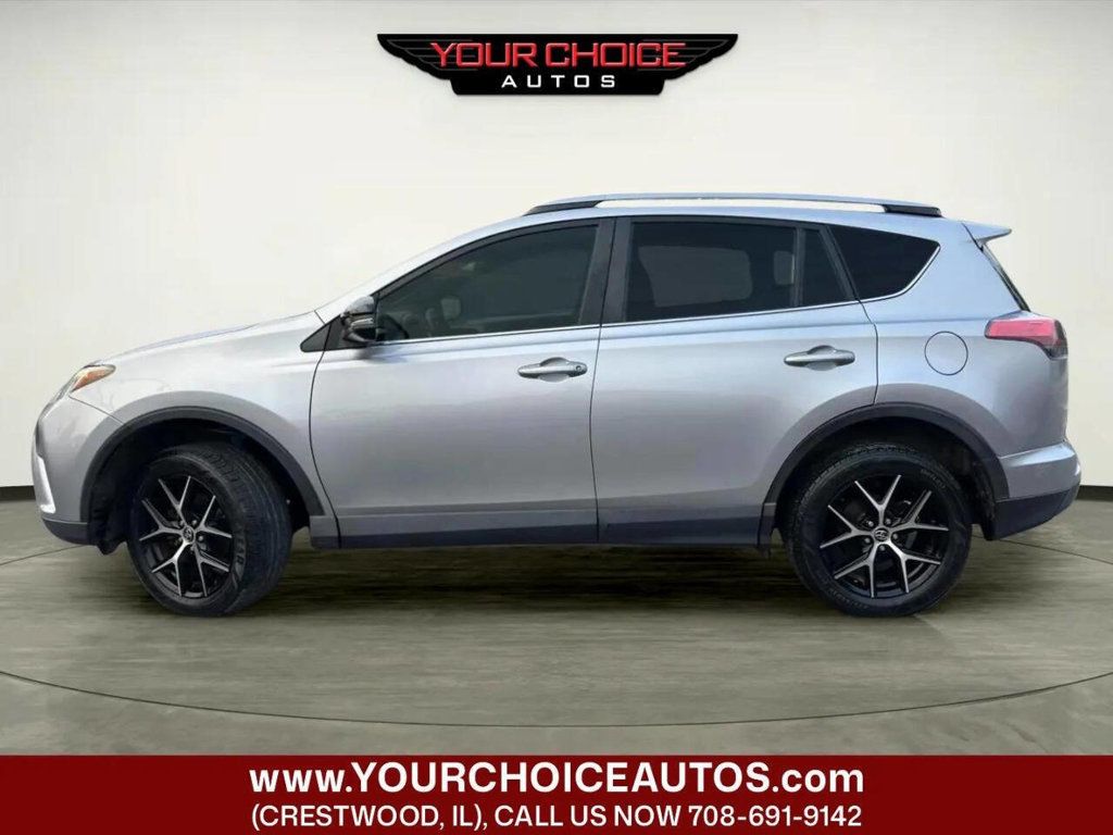 2018 Toyota RAV4 SE FWD - 23054669 - 1
