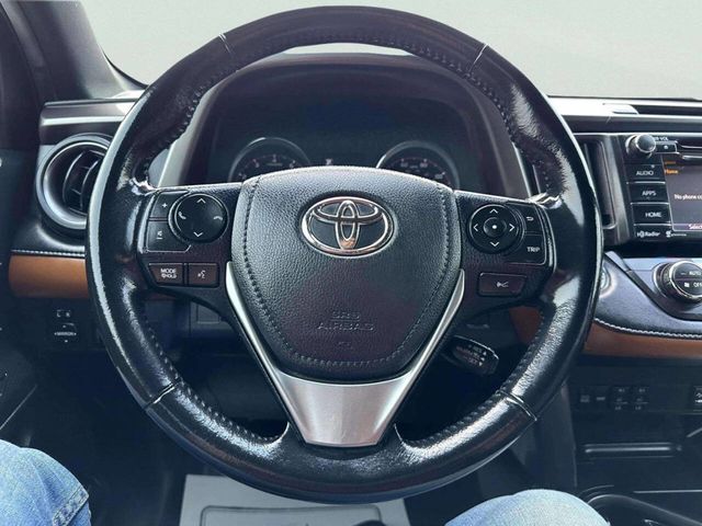 2018 Toyota RAV4 SE FWD - 23054669 - 23