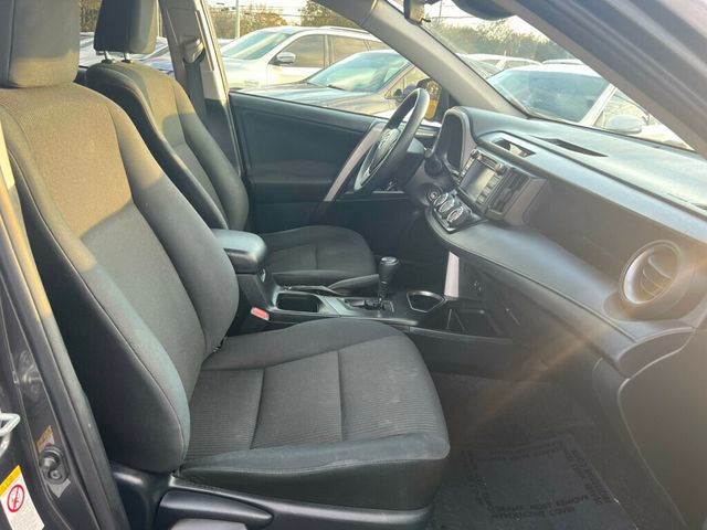 2018 Toyota RAV4 SERVICED AND DETAILED!! READY TO GO! - 22943237 - 14
