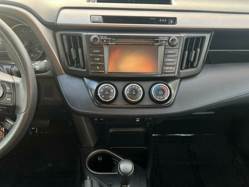 2018 Toyota RAV4 SERVICED AND DETAILED!! READY TO GO! - 22943237 - 15