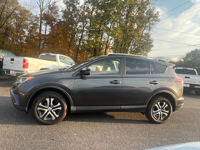 2018 Toyota RAV4 SERVICED AND DETAILED!! READY TO GO! - 22943237 - 1