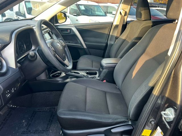 2018 Toyota RAV4 SERVICED AND DETAILED!! READY TO GO! - 22943237 - 8