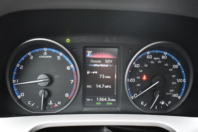 2018 Toyota RAV4 XLE AWD - 22627828 - 19