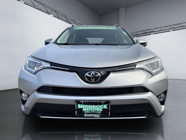 2018 Toyota RAV4 XLE AWD - 22926130 - 8