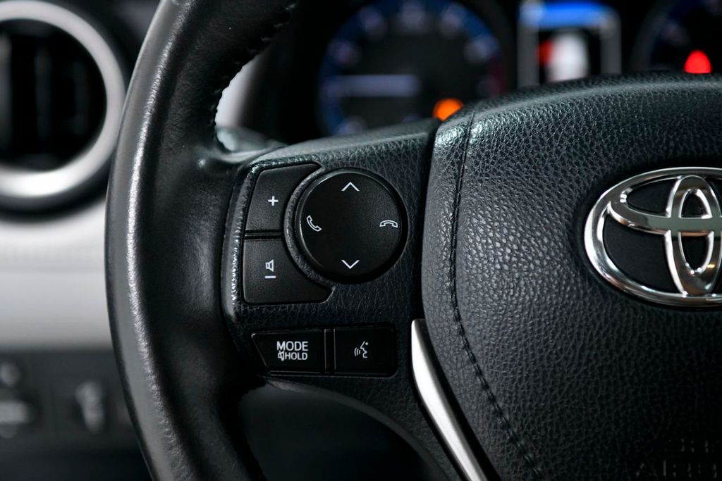 2018 Toyota RAV4 XLE AWD - 22185507 - 20