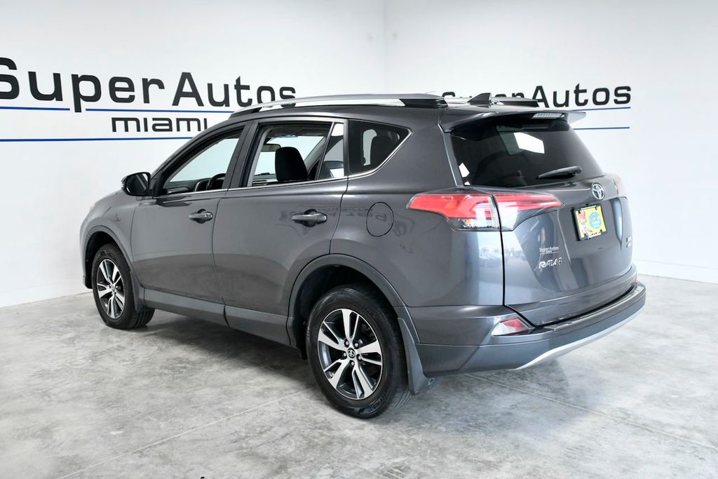 2018 Toyota RAV4 XLE AWD - 22185507 - 5