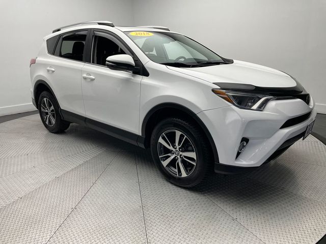 2018 Toyota RAV4 XLE AWD - 23016198 - 2