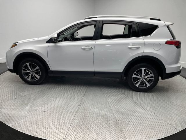 2018 Toyota RAV4 XLE AWD - 23016198 - 7