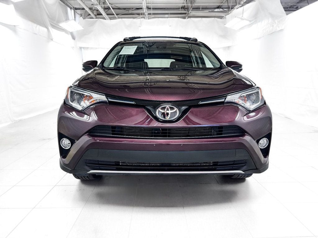 2018 Toyota RAV4 XLE AWD - 23062357 - 1