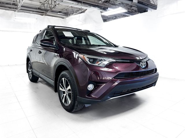 2018 Toyota RAV4 XLE AWD - 23062357 - 7