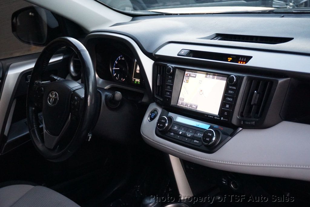 2018 Toyota RAV4 XLE AWD NAVIGATION REAR CAMERA SUNROOF BLIND SPOT/LANE DEPARTURE - 22947570 - 15