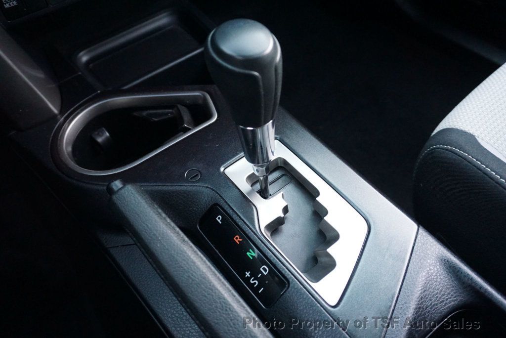 2018 Toyota RAV4 XLE AWD NAVIGATION REAR CAMERA SUNROOF BLIND SPOT/LANE DEPARTURE - 22947570 - 24