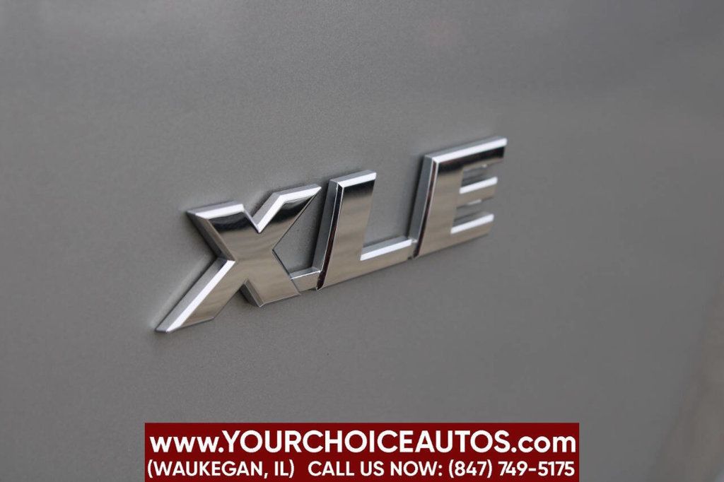 2018 Toyota RAV4 XLE FWD - 22903949 - 9