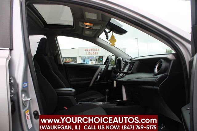 2018 Toyota RAV4 XLE FWD - 22903949 - 13