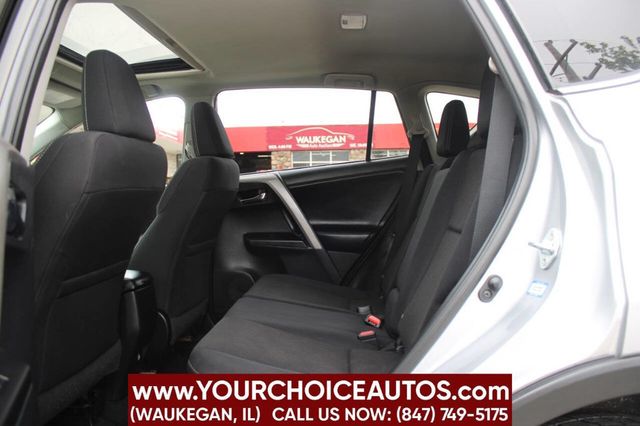 2018 Toyota RAV4 XLE FWD - 22903949 - 16