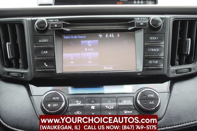 2018 Toyota RAV4 XLE FWD - 22903949 - 21